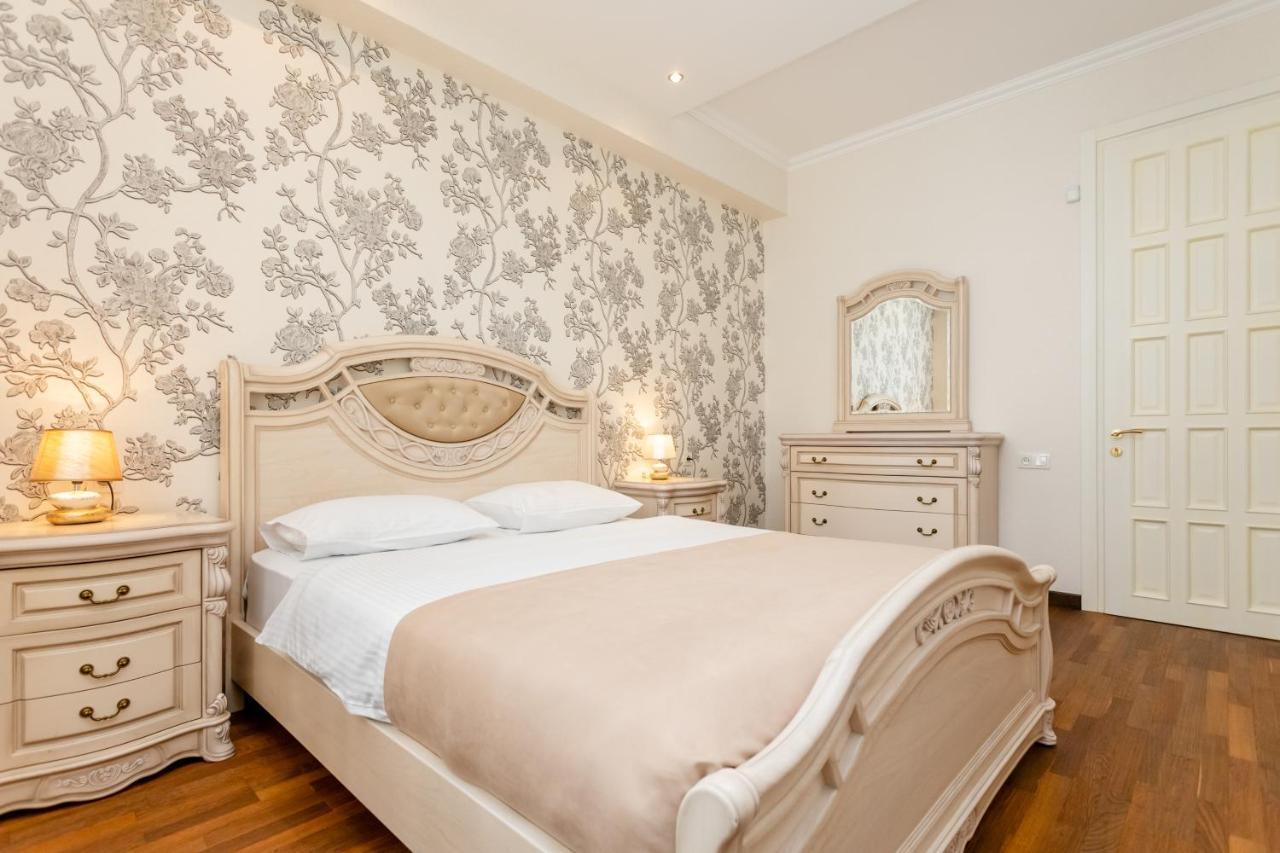 3Bd-2Bth Apartment In Tbilisi City Center Esterno foto