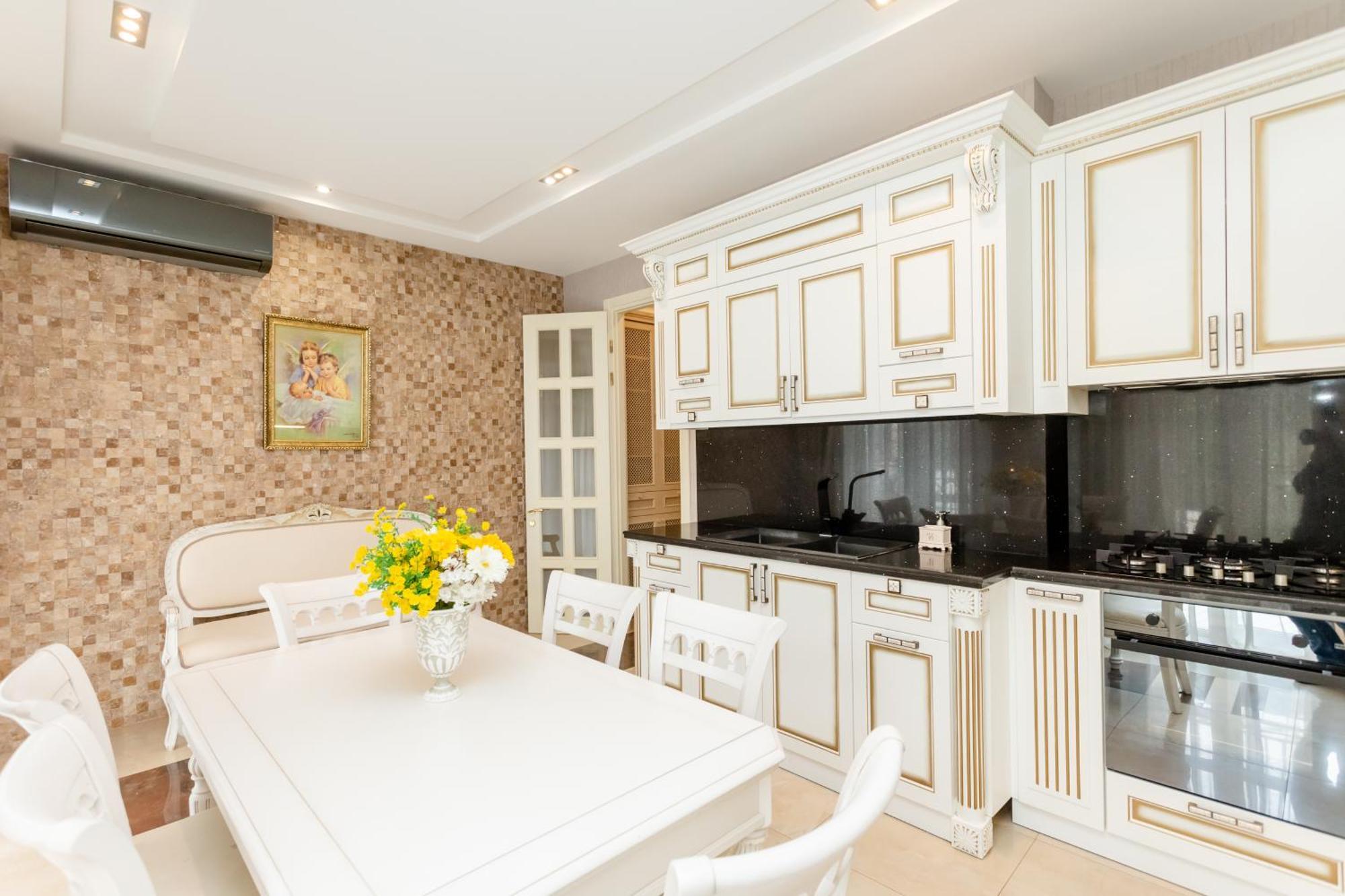 3Bd-2Bth Apartment In Tbilisi City Center Esterno foto